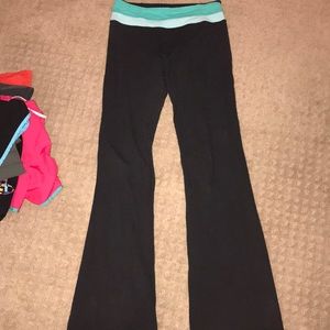 Luluemon groove pant